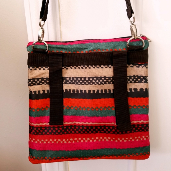 *HOST PICK* Tribal Patterned Crossbody - Picture 1 of 4